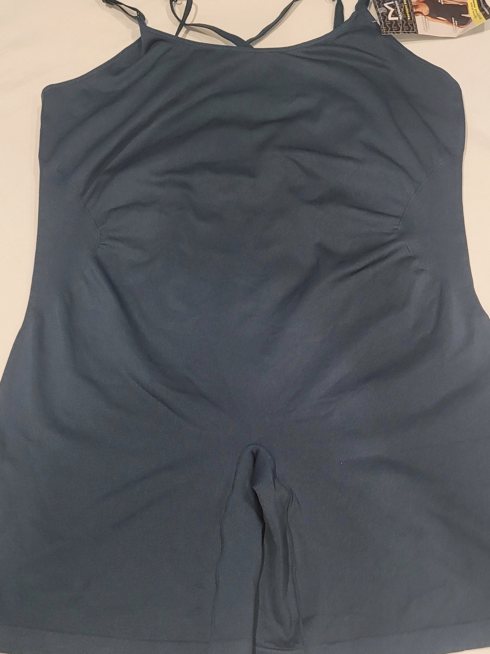 Maidenform Seamless Smoothing Romper Green - Picture 4 of 7